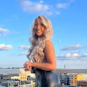 Meet your Posher, Destiny